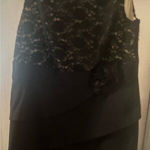 Connected Apparel Dress
• formal
• lace
• goth
• whimsygoth